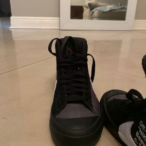 Nike off-white  high top Grim Reaper‘s